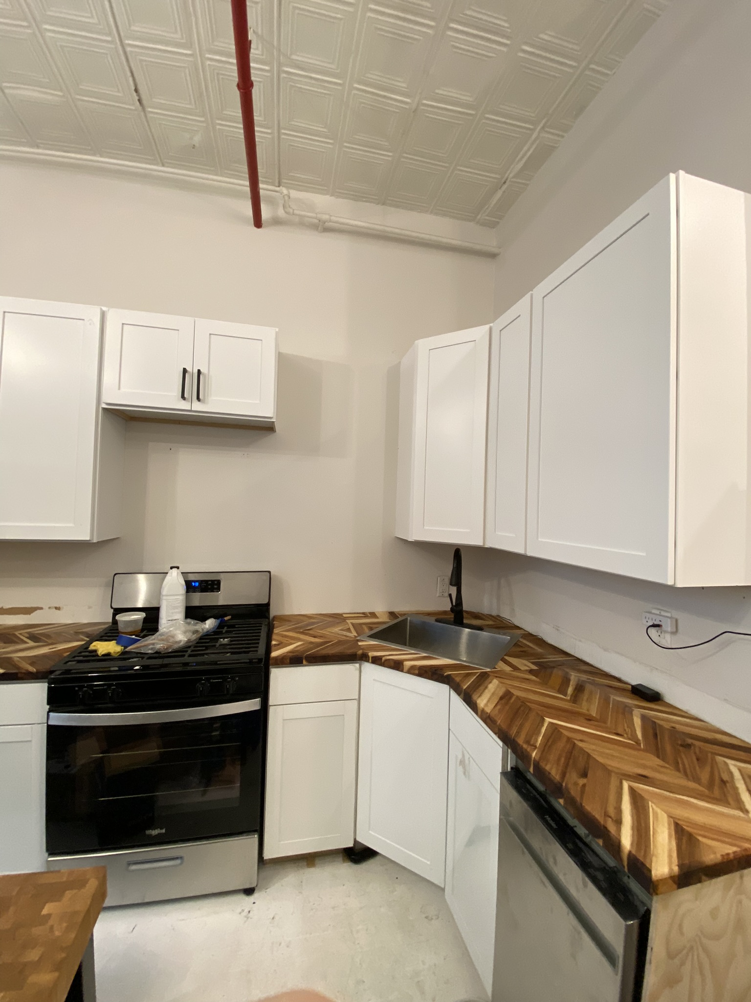 Brooklyn Loft Buildout thumbnail 7